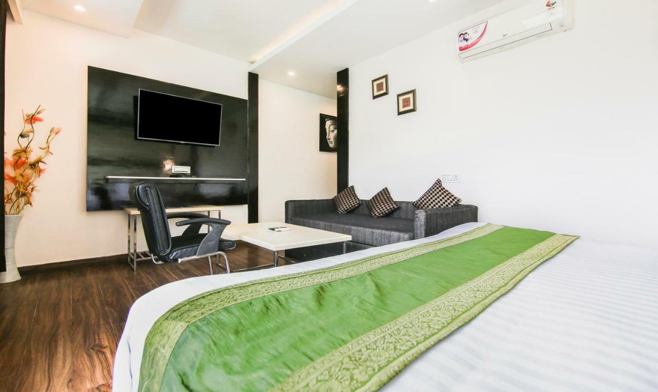 Lavish Inn Дармсала Екстер'єр фото